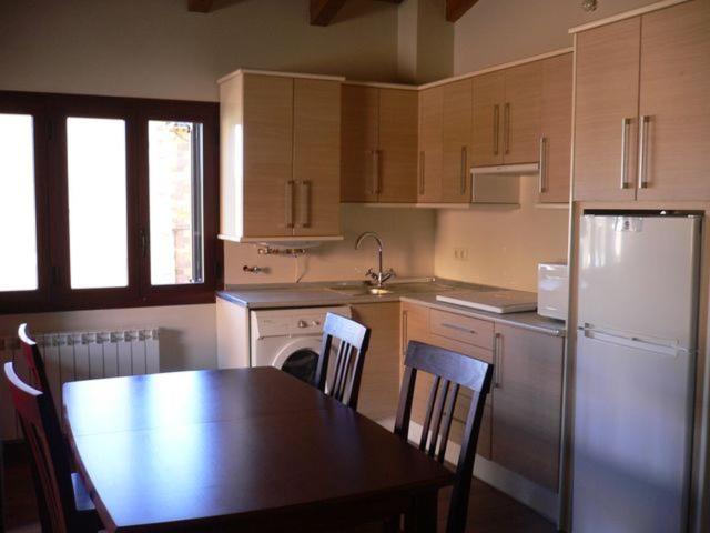 Apartamentos Turisticos Batlle Laspaules Екстер'єр фото